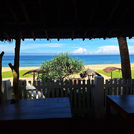 Sailors' Bay Bed & Breakfast Хикадува Екстериор снимка