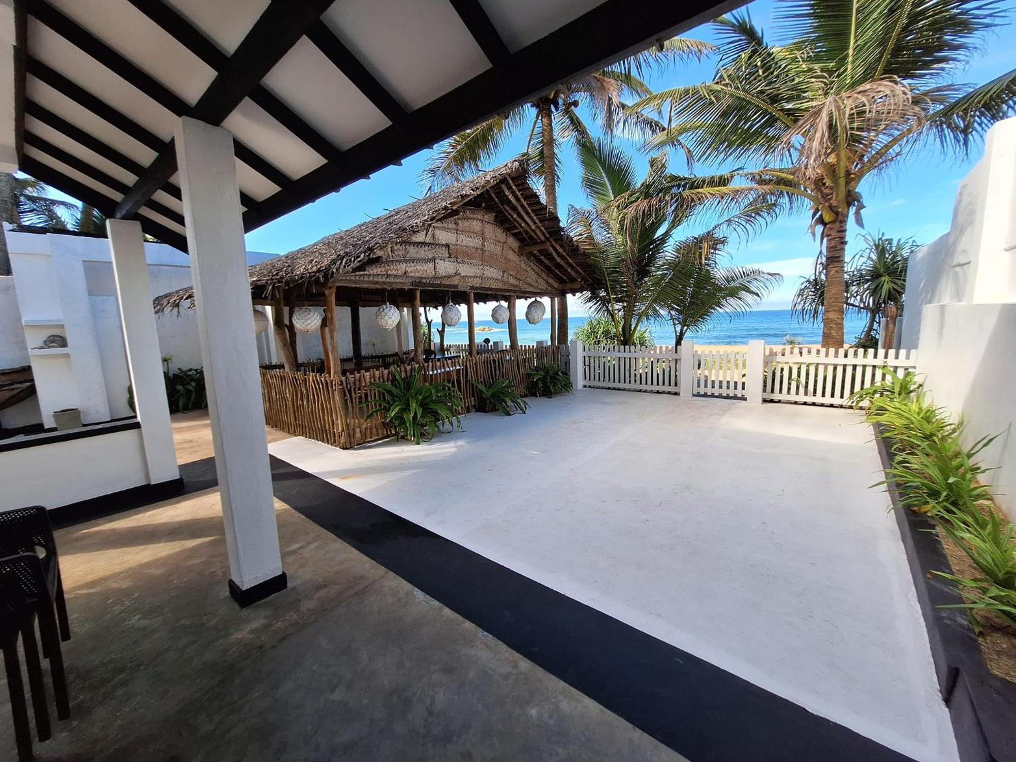 Sailors' Bay Bed & Breakfast Хикадува Екстериор снимка
